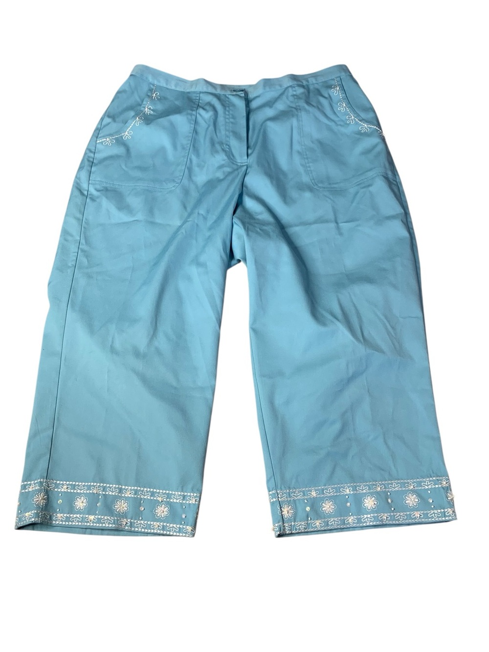 Alfred Dunner Women’s Blue Embroidered Capri Pants Size 16W